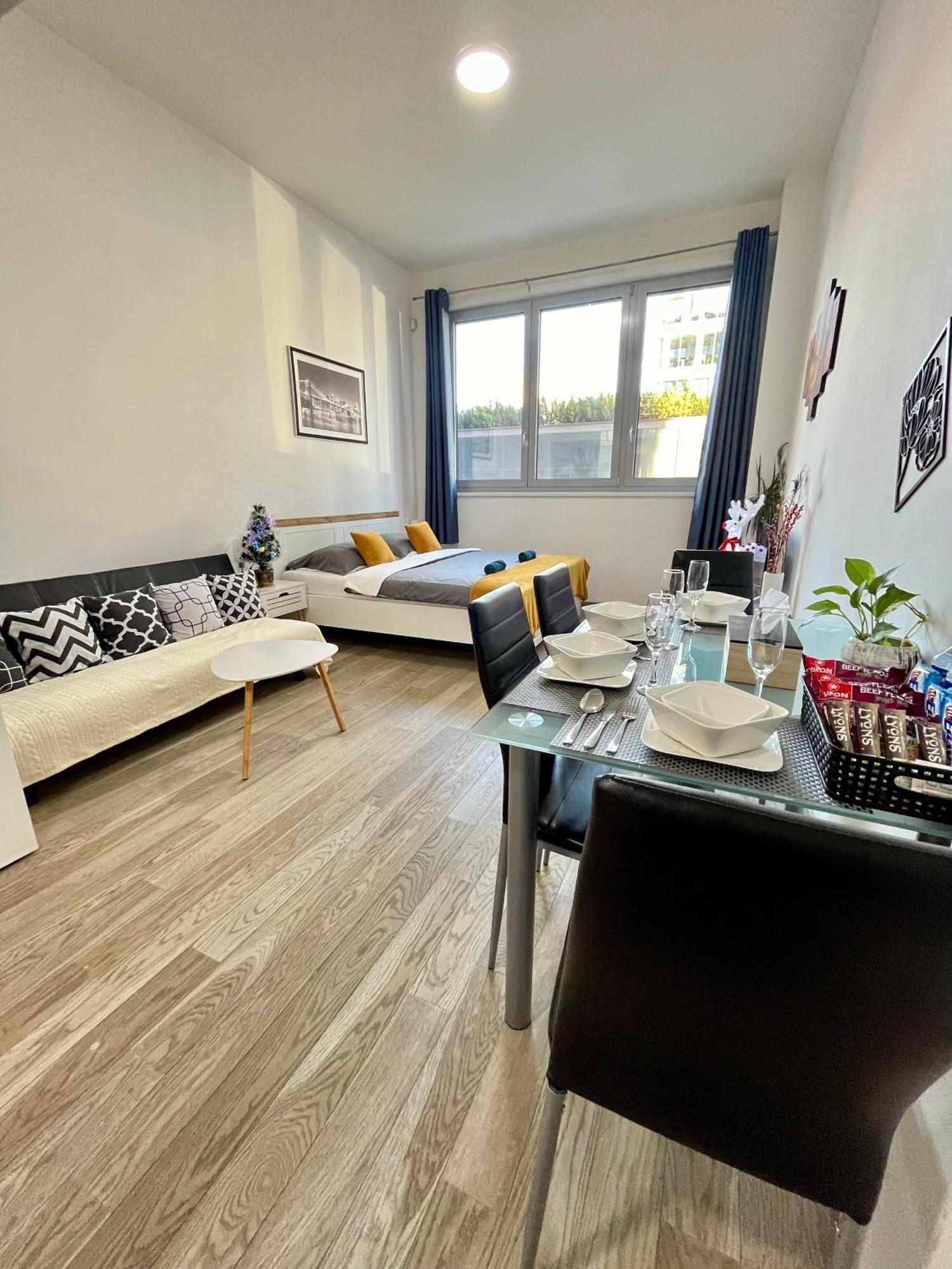 VIT Apartmán - Parkování ZDARMA - O2 Arena Praga Exterior foto